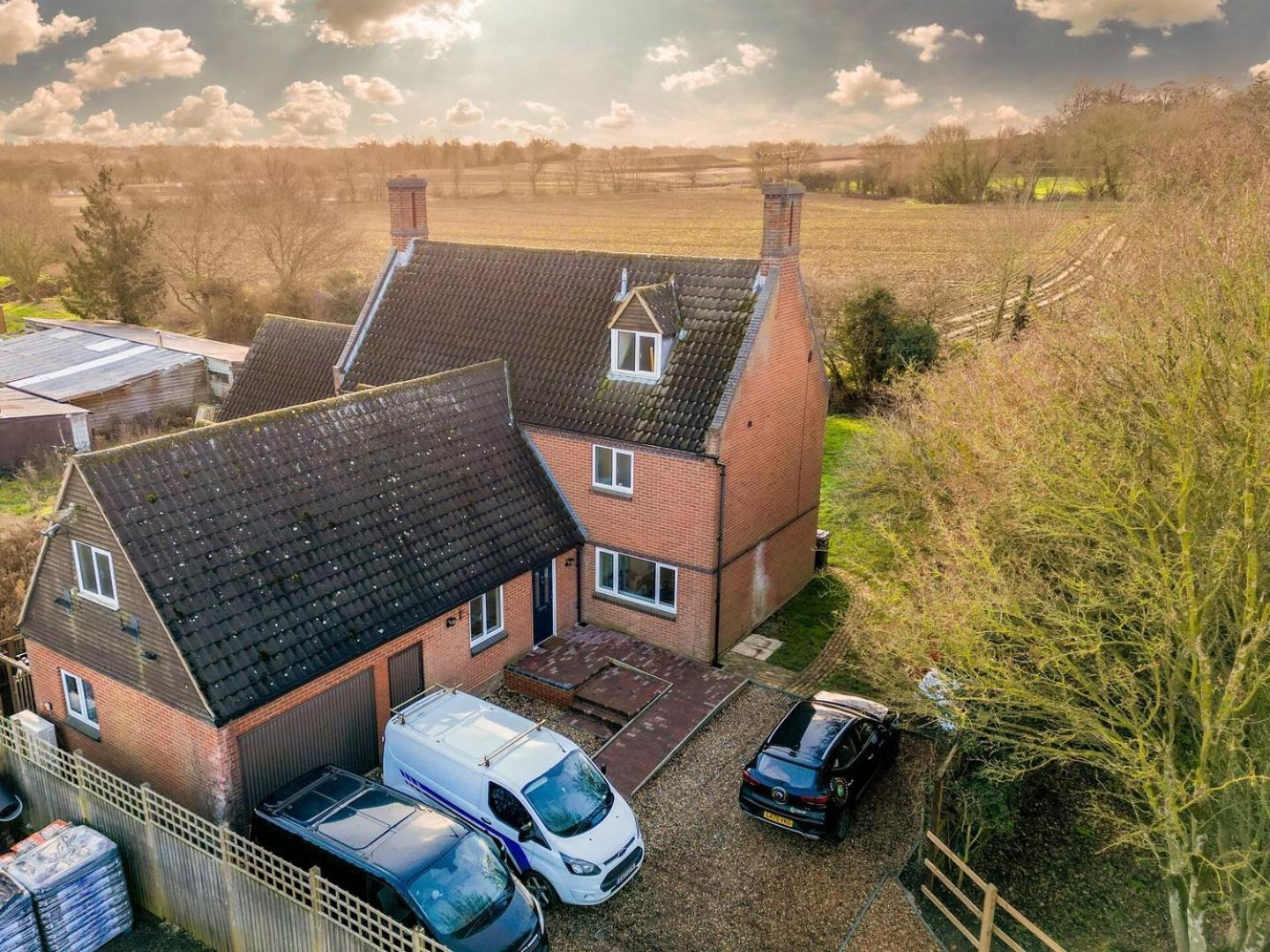 Unique 5Bd Farm House Perfect For Relaxing Ipswich Esterno foto
